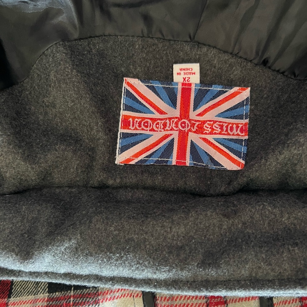 Woman’s wool jacket - Picture 4 of 5